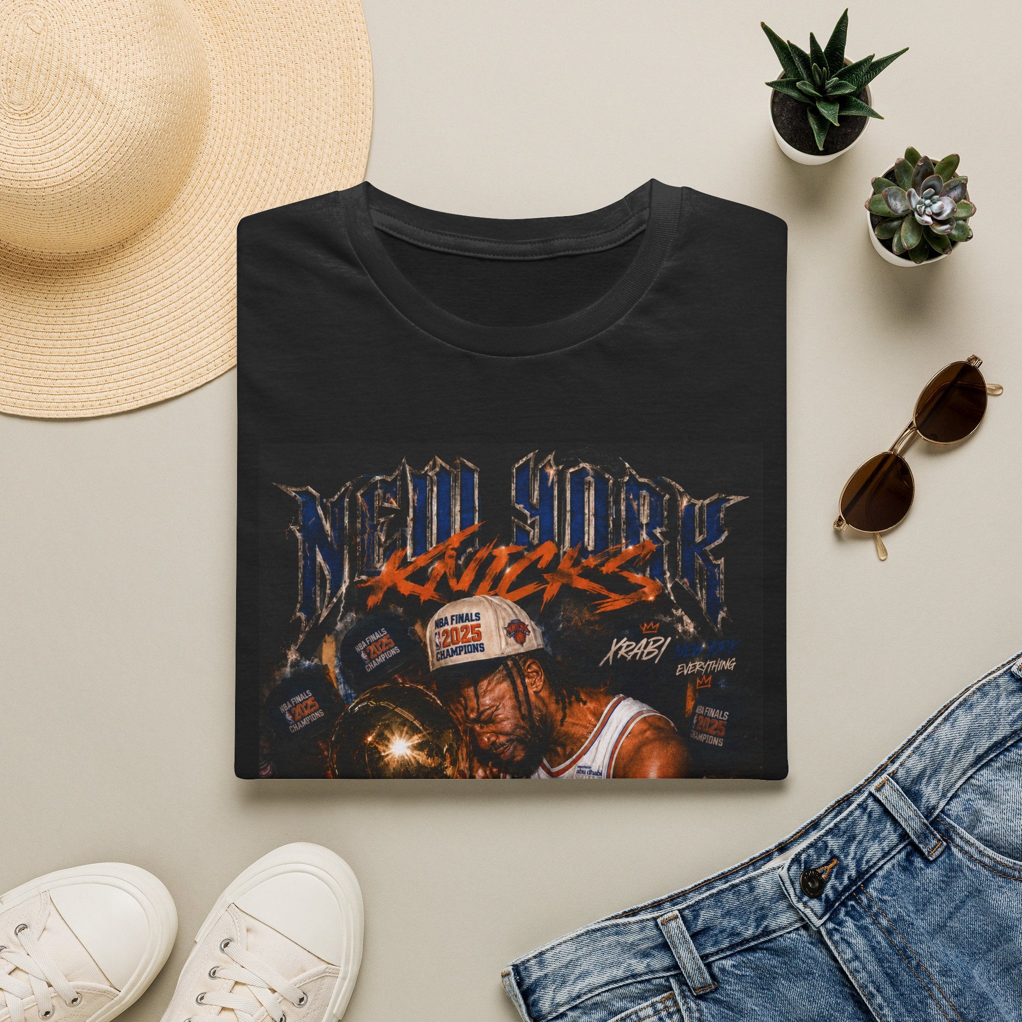 T-Shirt — New York Knickz Vintage Basketball Graphic Tee (Chalmers)